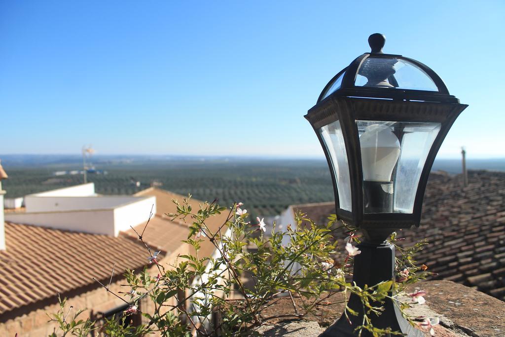 Hotel Palacio Guzmanes Baños de la Encina Екстериор снимка